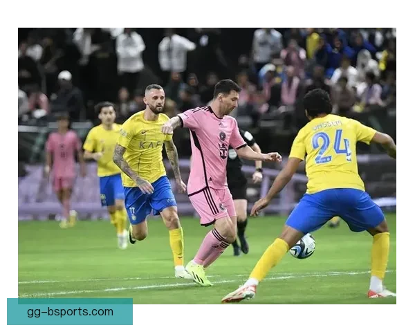 奥塔维奥高价加盟利雅得胜利后表现出色引发球迷热议