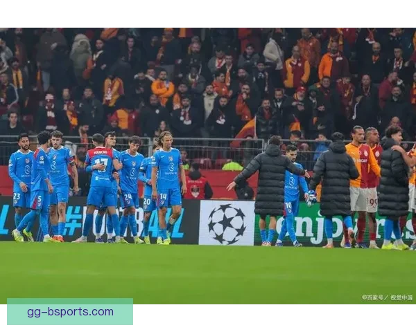 欧冠淘汰赛波尔图主场战平 出线前景面临严峻挑战