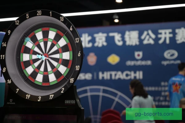世界飞镖大师赛规则，执行一致性成为焦点